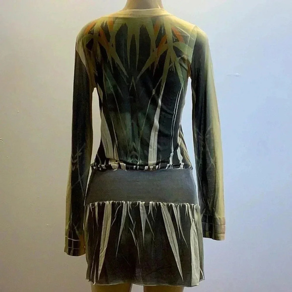 Green V-Neck Size Medium Long Shirt/Mini Sublimation Dress. Made In USA - Picture 4 of 4